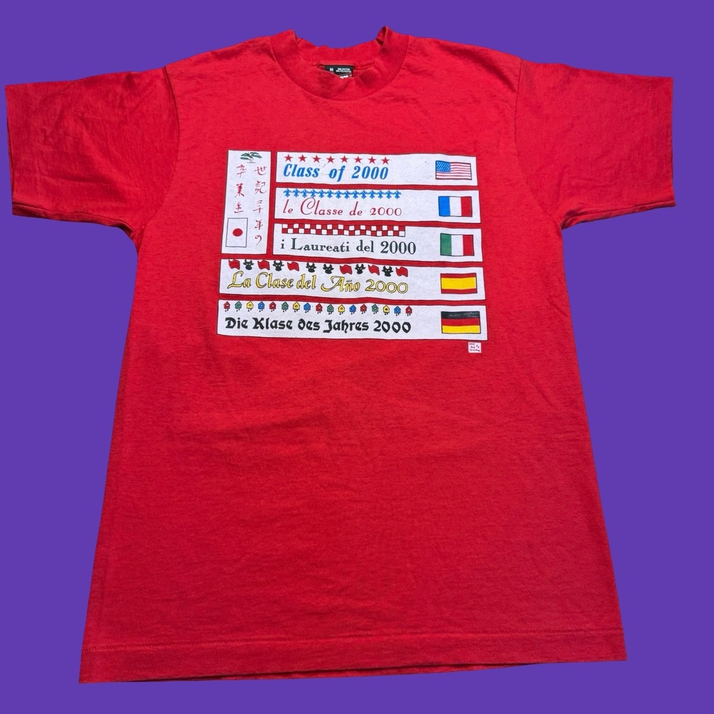 Class of 2000 T Shirt Medium Red Graduation Flags Graphic Vintage Y2K USA
